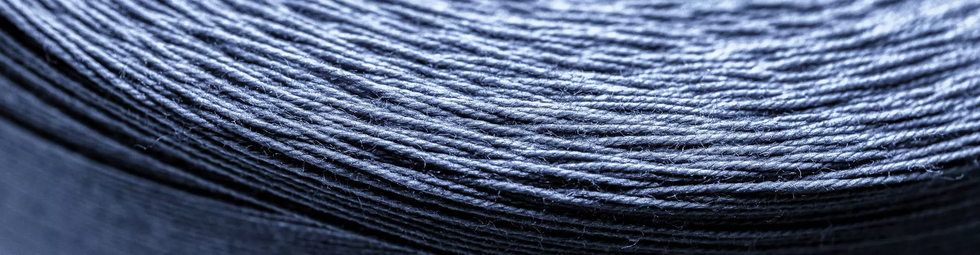 colorfast thermoresistant yarn